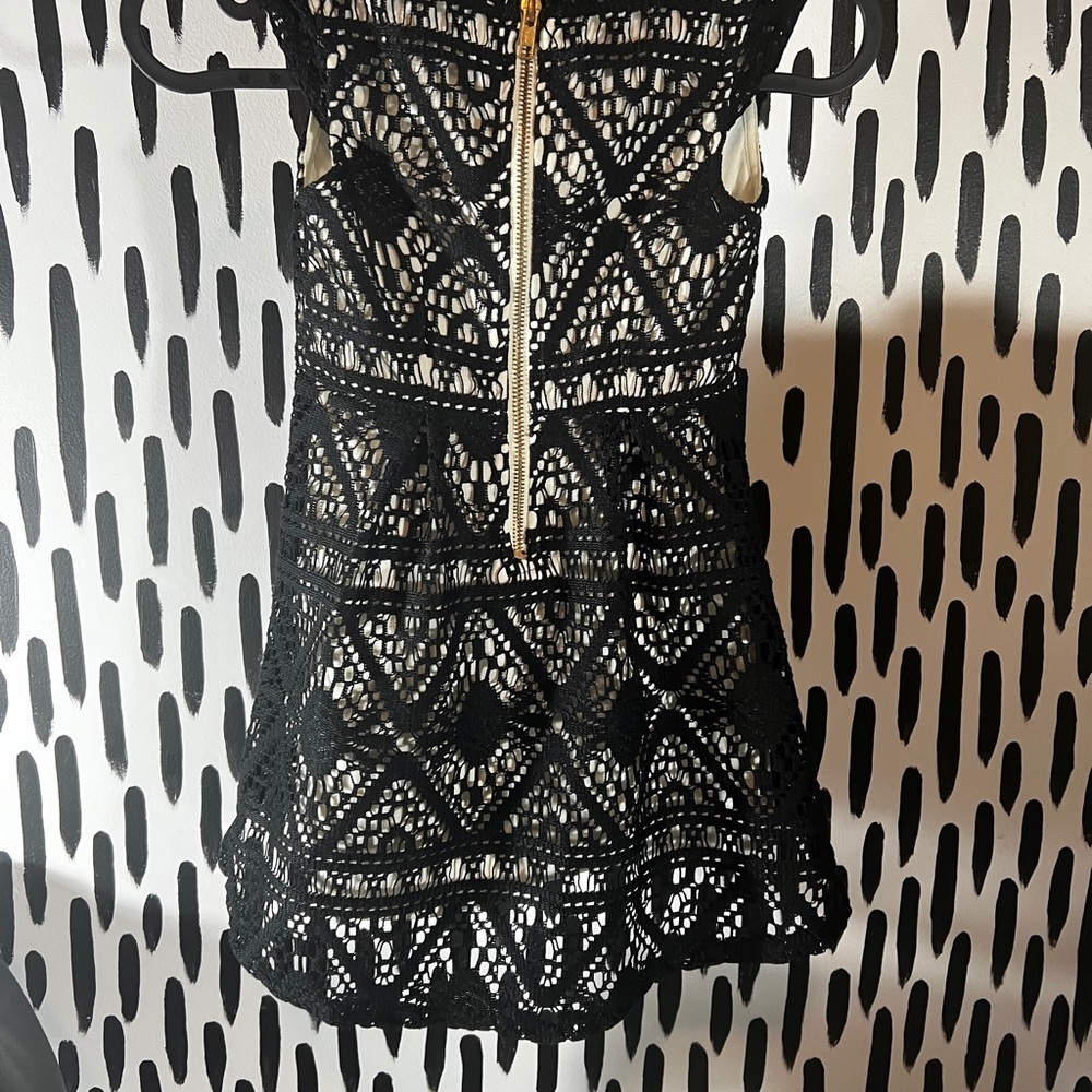 Chic Black Crochet Dress kids - Picture 2 of 3